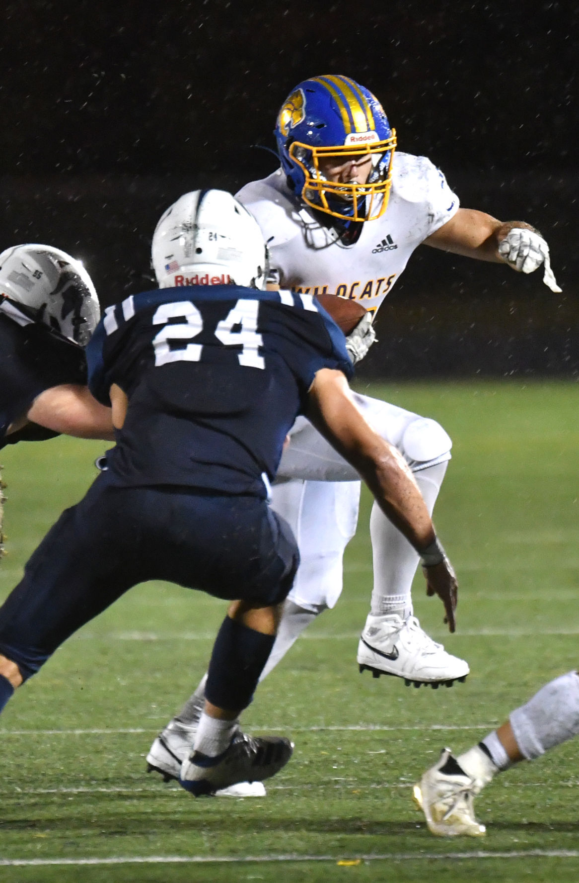 092421-qc-spt-north-pv fball